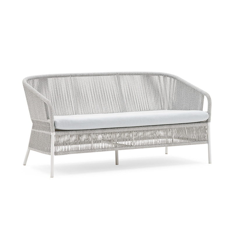 Outdoor Furniture Hotel - أريكة خارجية للاسترخاء في الفناء أو