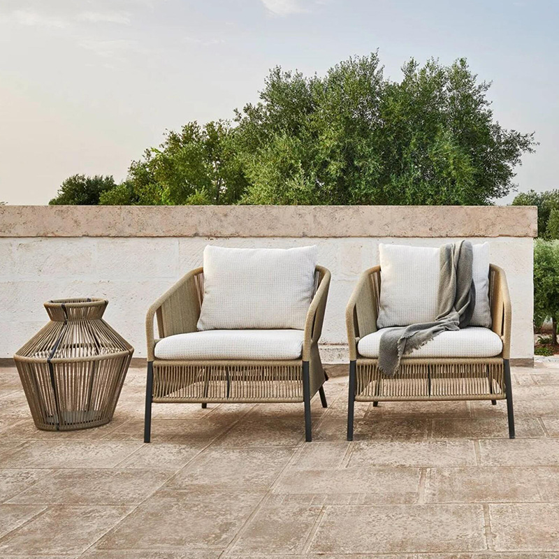 أريكة خارجية للاسترخاء في الفن - مراجعة Outdoor Furniture Hotel وسعره