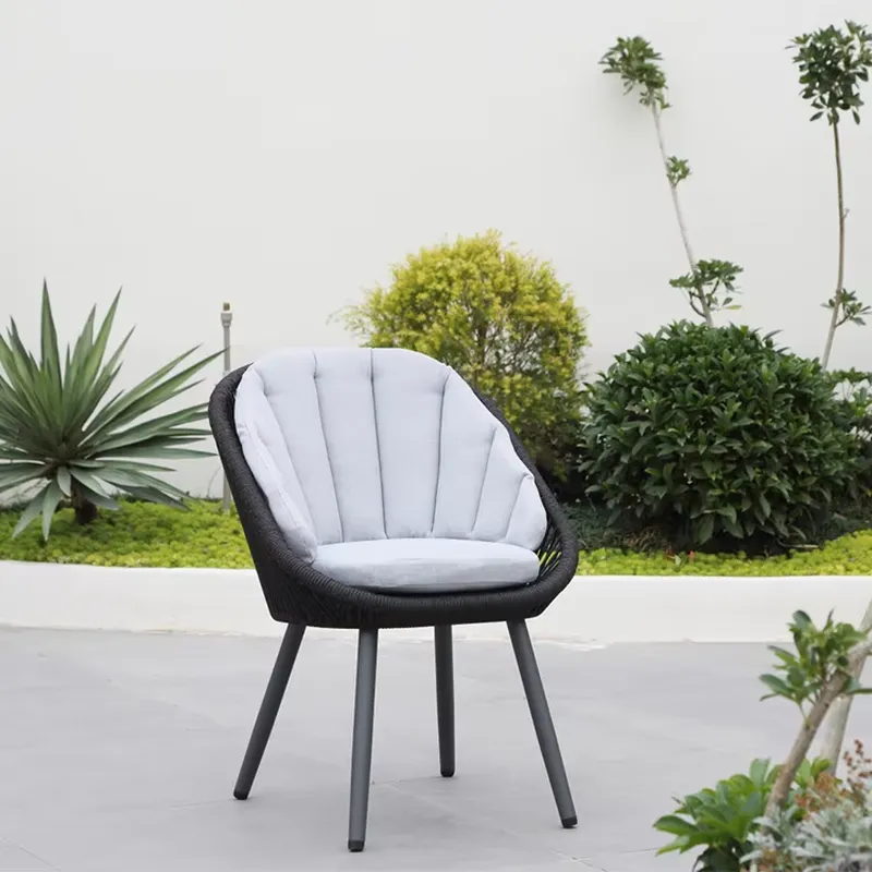 طاولة وكراسي خارجية من OSMEN ط - مراجعة Outdoor Furniture Osmen وسعره